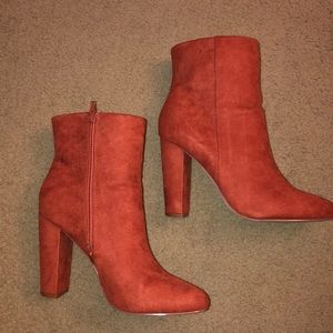 Mid ankle suede bootie!